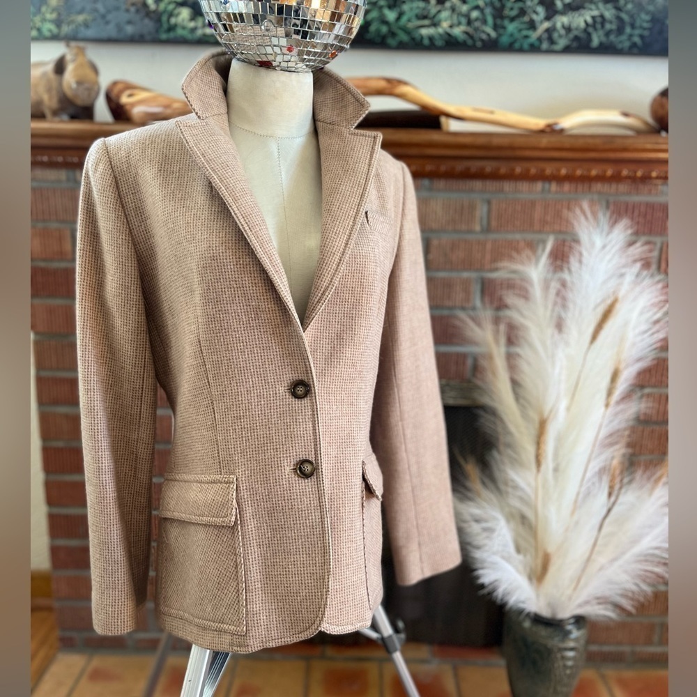 VINTAGE WOOL MONTALDOS SKIRT AND JACKET SET - Picture 3 of 10